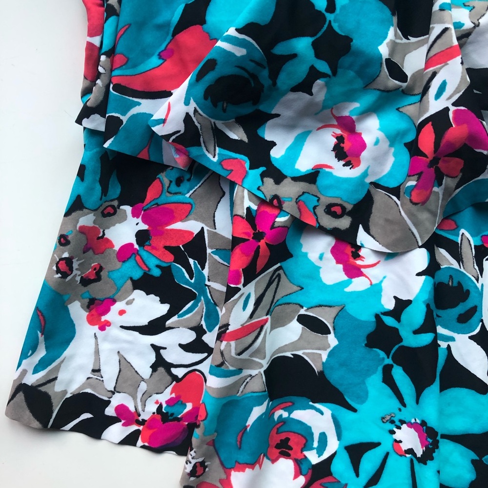 NEW Maxine of Hollywood Women’s swim top in blue/black -size 10 - Picture 4 of 10